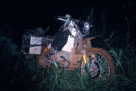 004 - Moto Au Cameroun