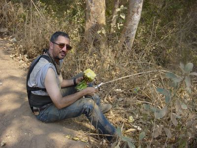 Angola - En direction de Luanda JeanJacques et l'ananas